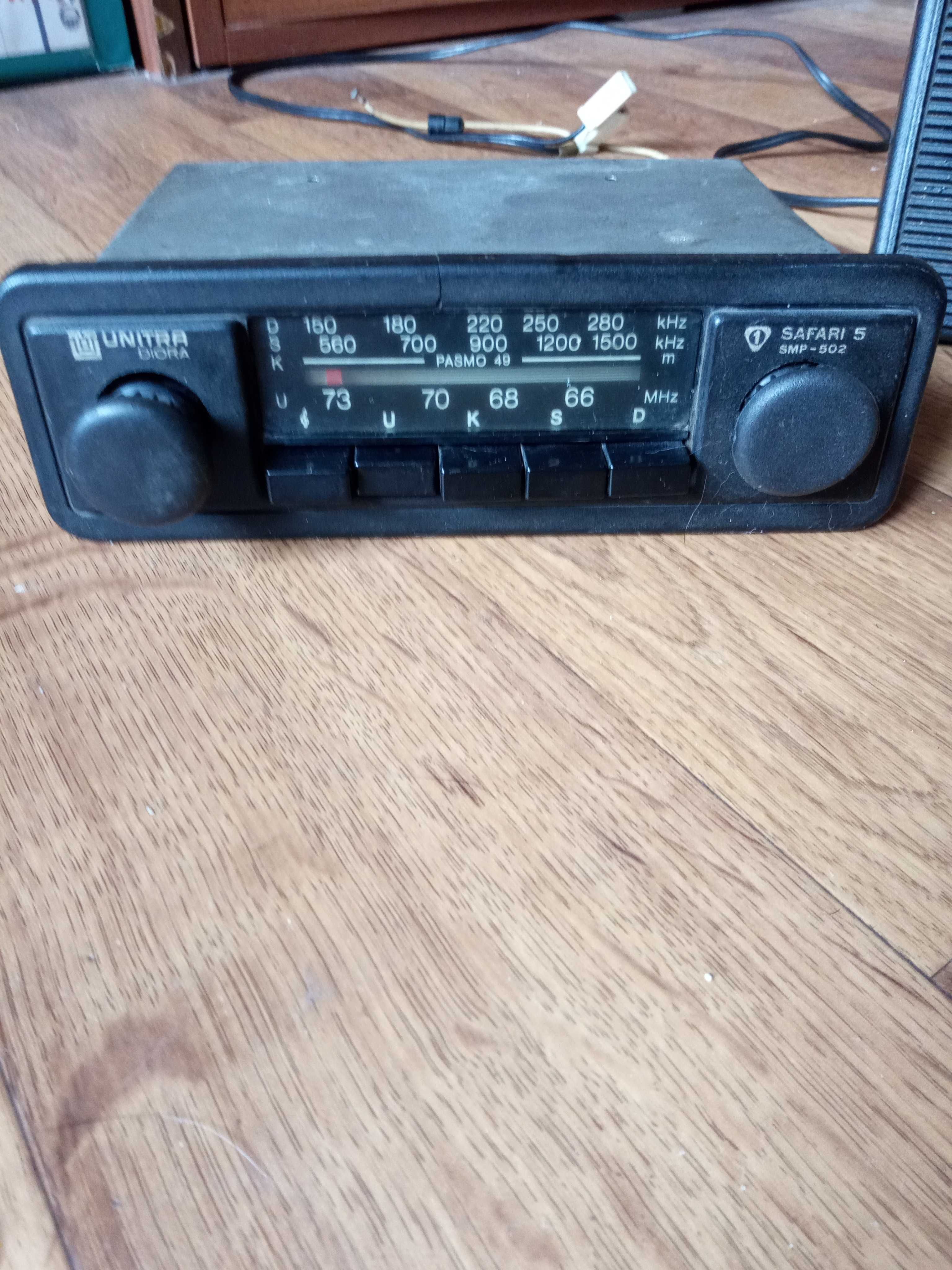 Radio Safari 5+głośnik-Unitra-PRL-Fiat 126p,125p, Polonez-sprawne