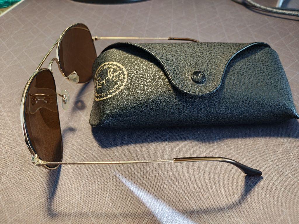 Ray-Ban RB-3025 Aviator