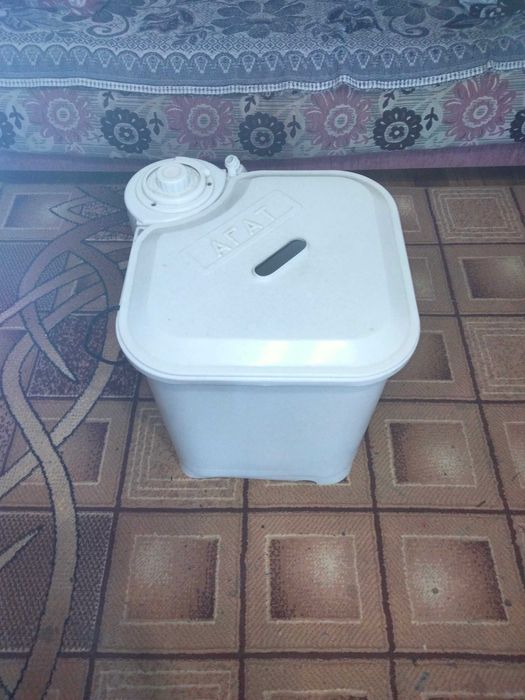 Продам пральну машину Малютка