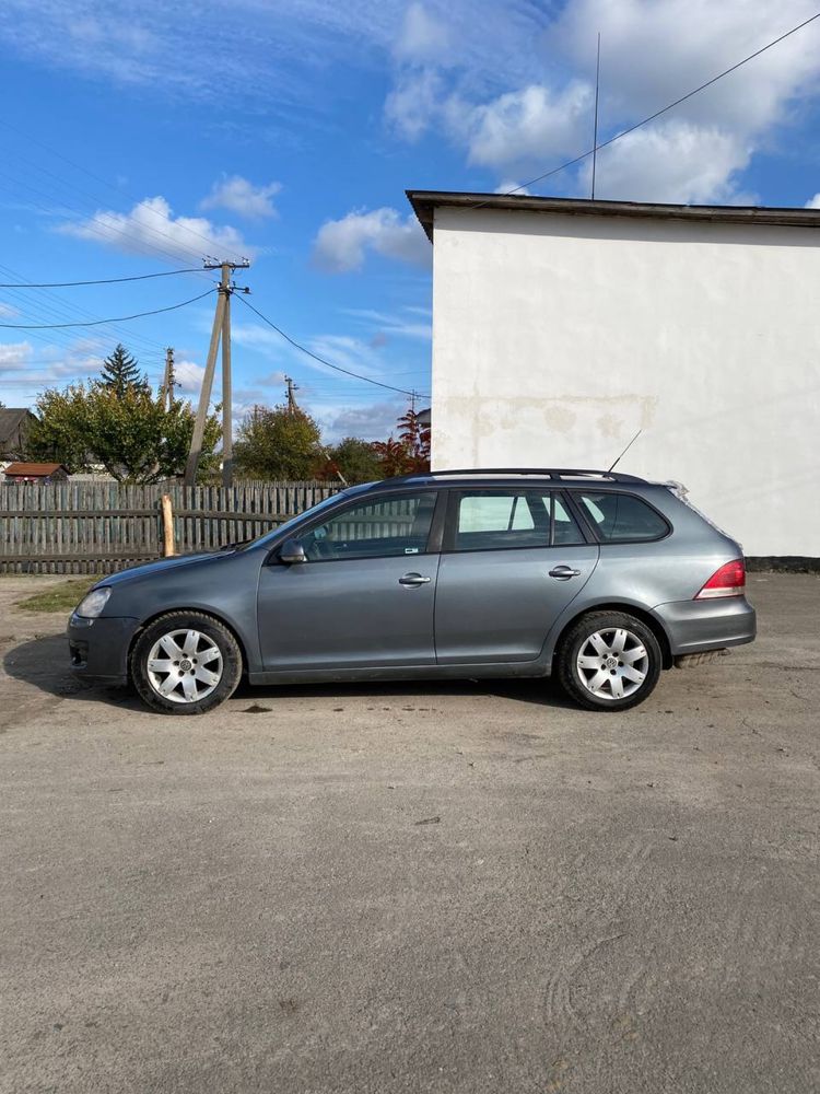 Volkswagen Golf 5 1.9tdi запчастини гольф 5 розборка гольф 5