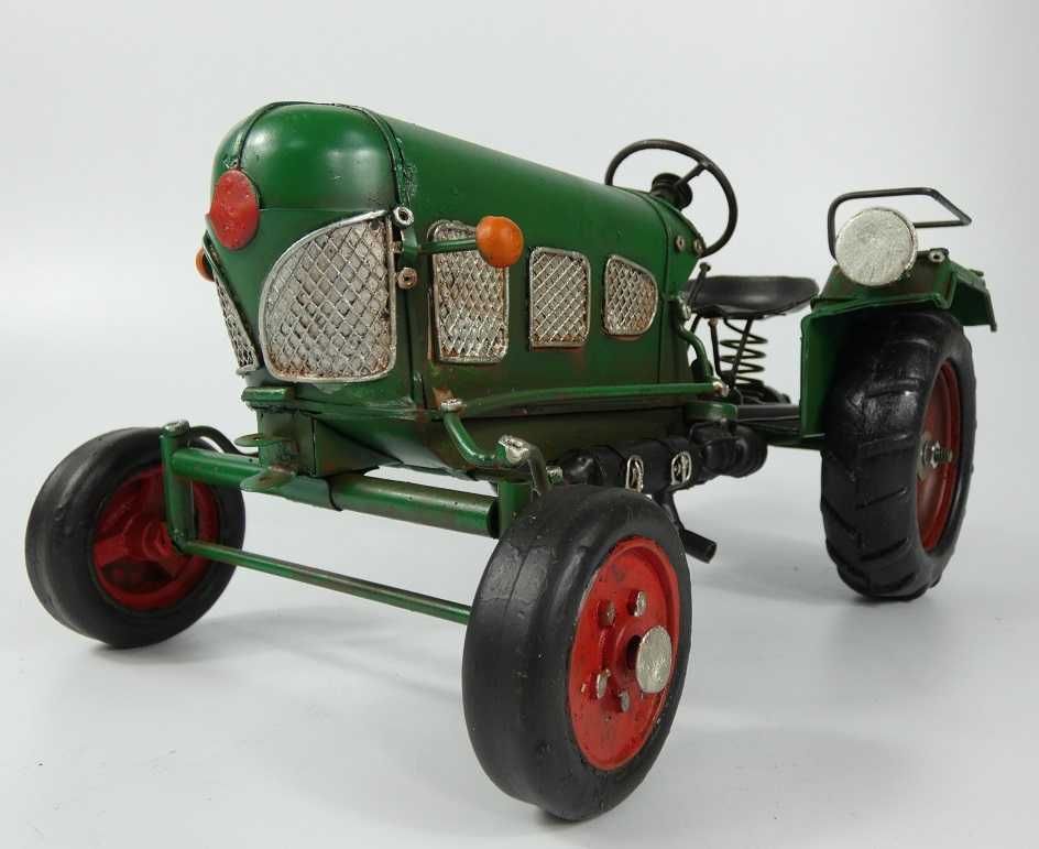 Metalowy zielony traktor pojazd ciągnik RETRO