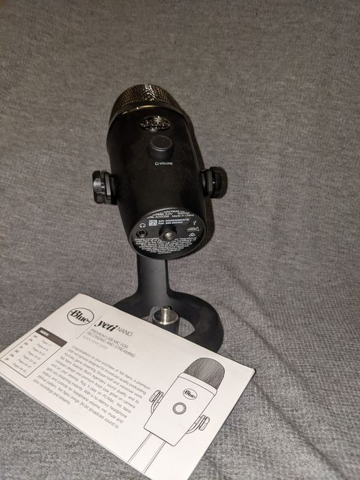 Новий мікрофон Blue Yeti Nano