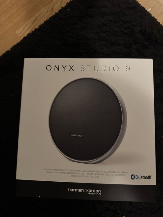Harman Kardon Onyx Studio 9