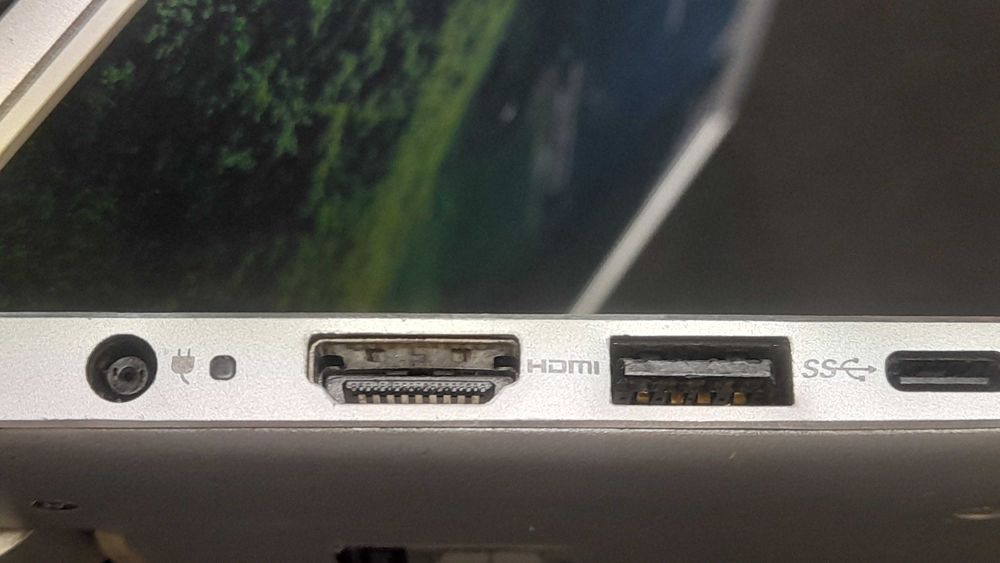 Laptop Dell Ispirion 7400 i7-1165G7 14,5"  NVME 512/16 ram Gwarancja