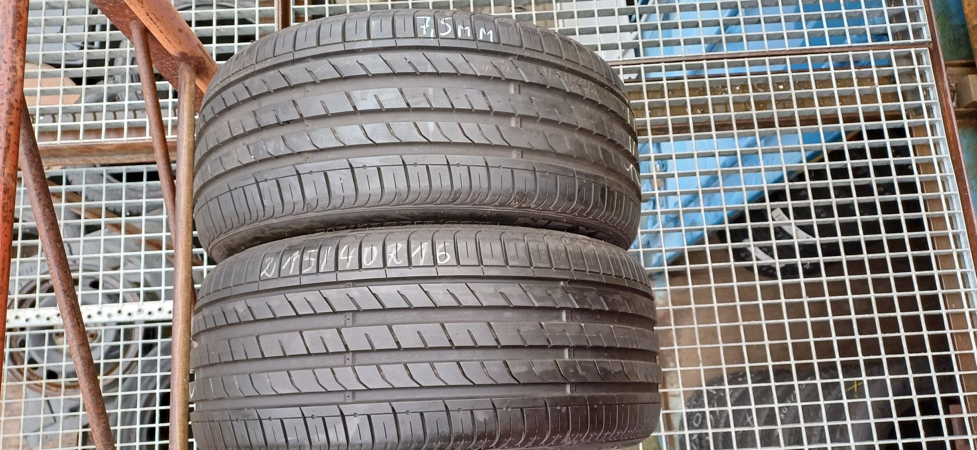 215/40R16 NEXEN , dwie opony letnie.