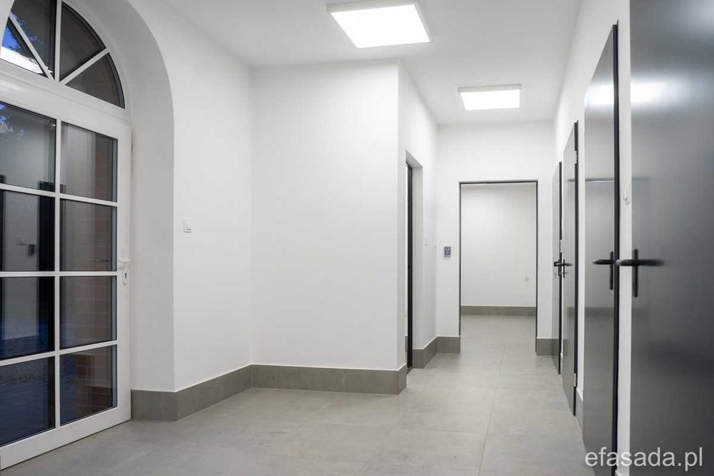 Wynajmę Halę  120 m2 . parking dobra lokalizacja 10 min Katowice