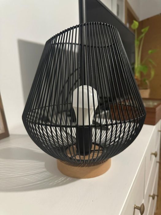 Candeeiro Preto Hôma