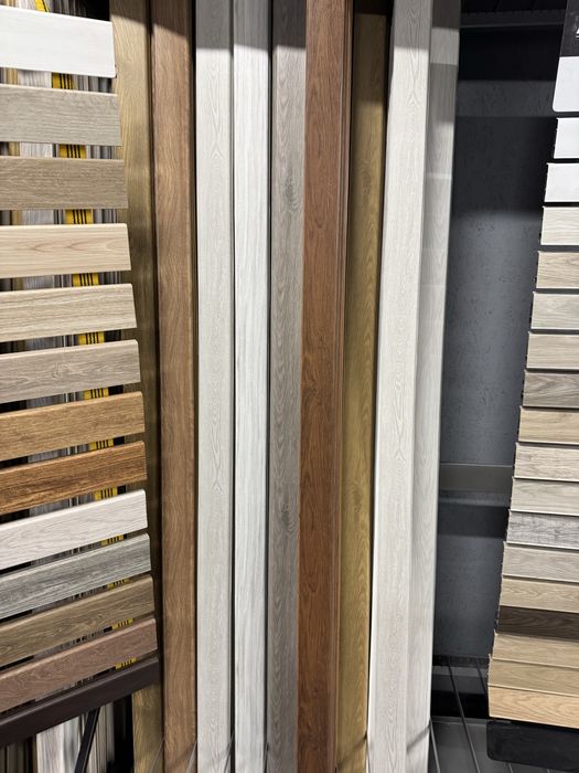 Распродажа. Плинтус