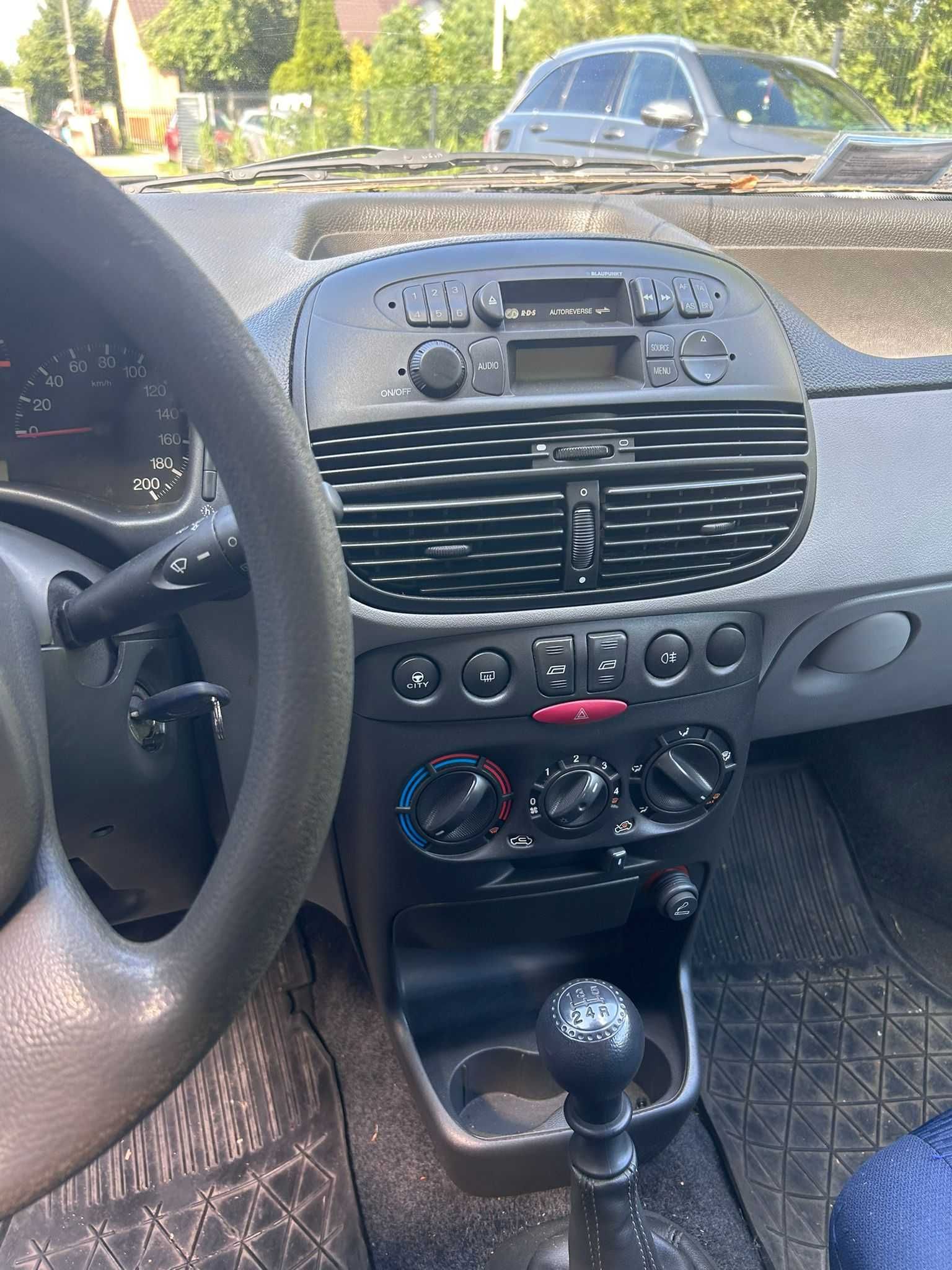 Fiat Punto 1.2 benzyna 196 tysięcy przebiegu wersja ELX. OKAZJA