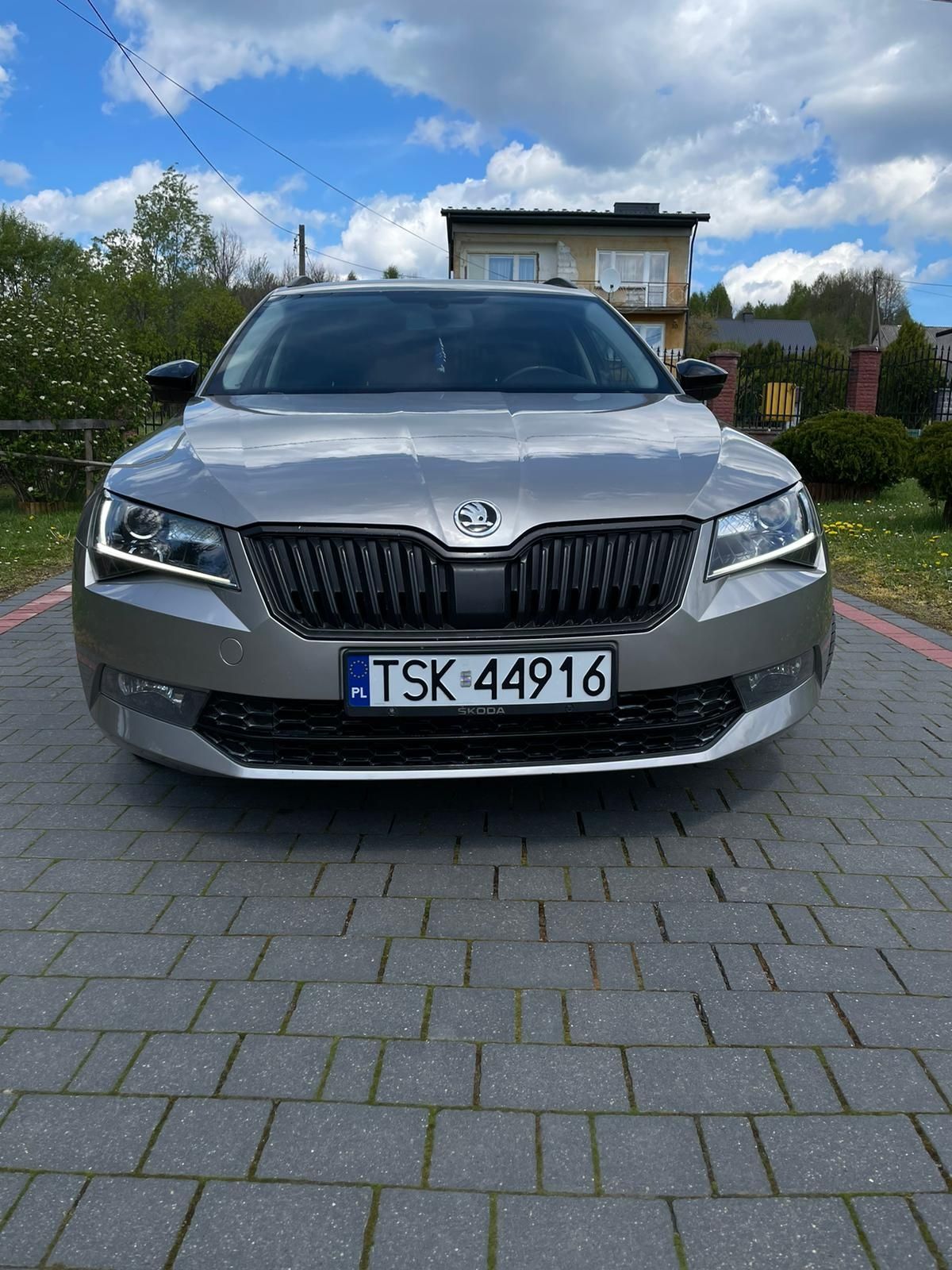 Skoda Superb 2016r DSG, LED