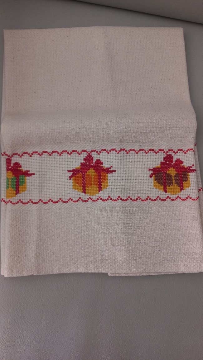 Pano cozinha novos bordados à mão