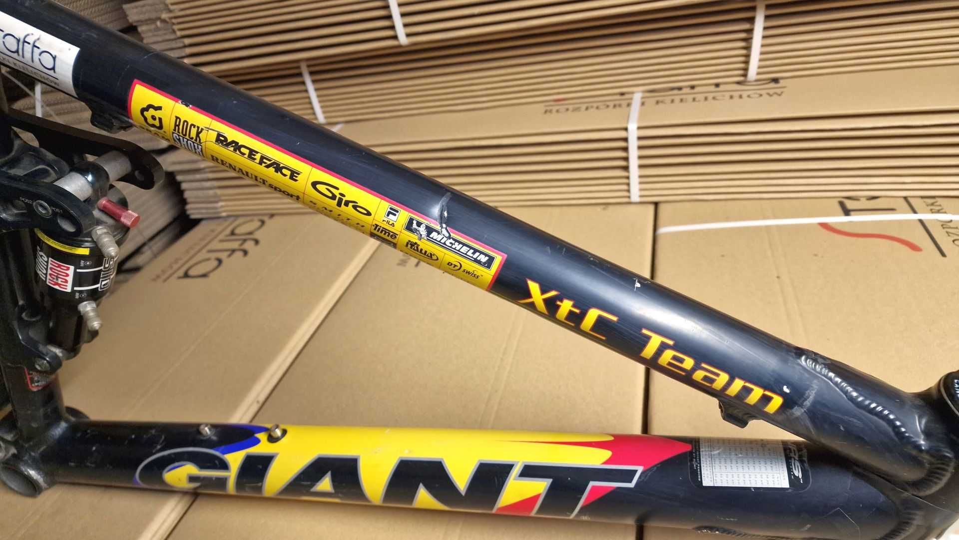 Rama aluminiowa Giant XtC Team NRS Full M 18.5 cala rock shox sid