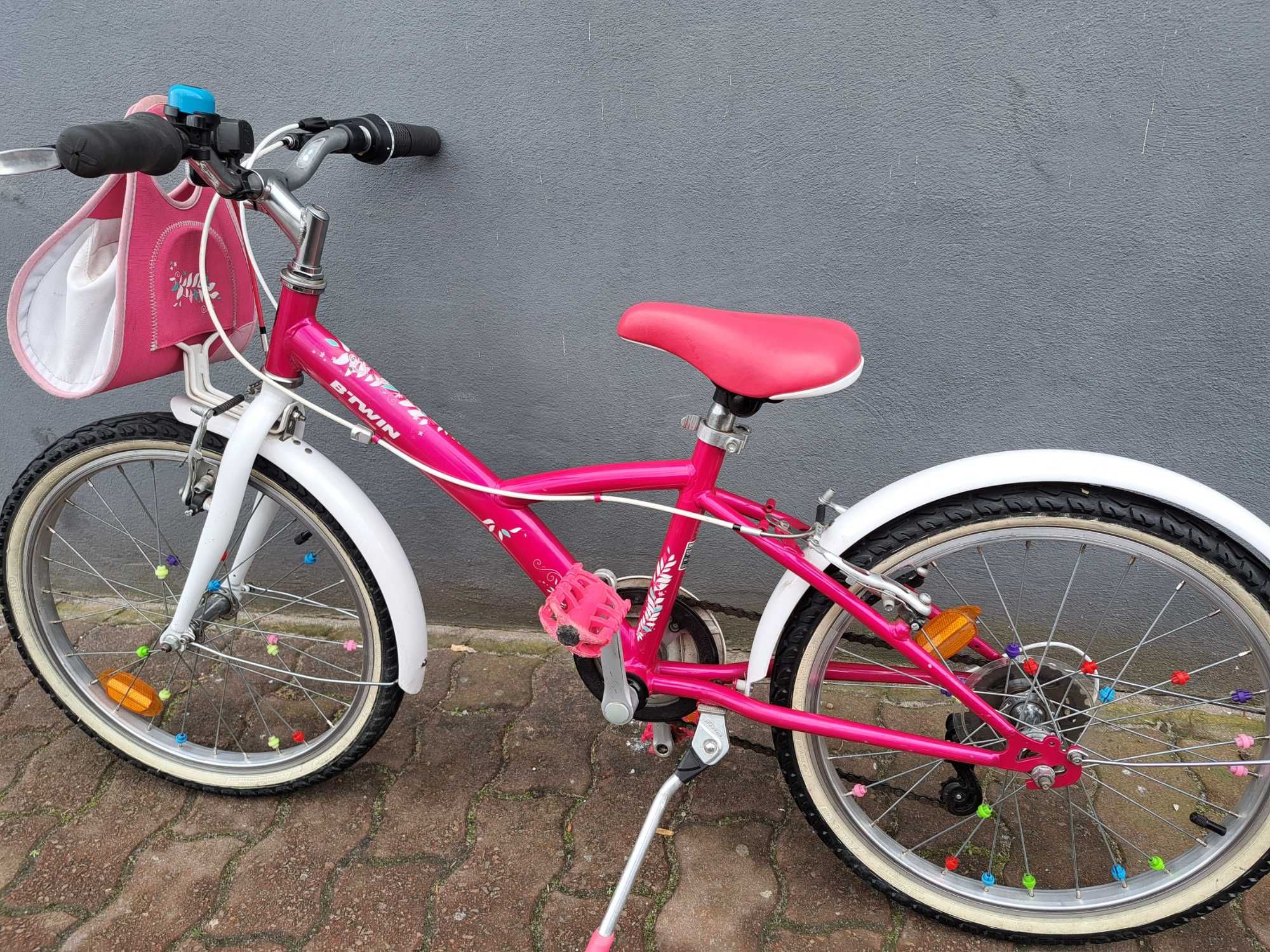 rower dziecięcy B'twin Misti Girl 5 koła 20" rama 11"