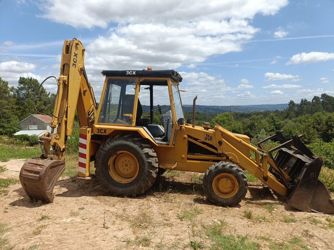 Retroescavadora JCB 3cx