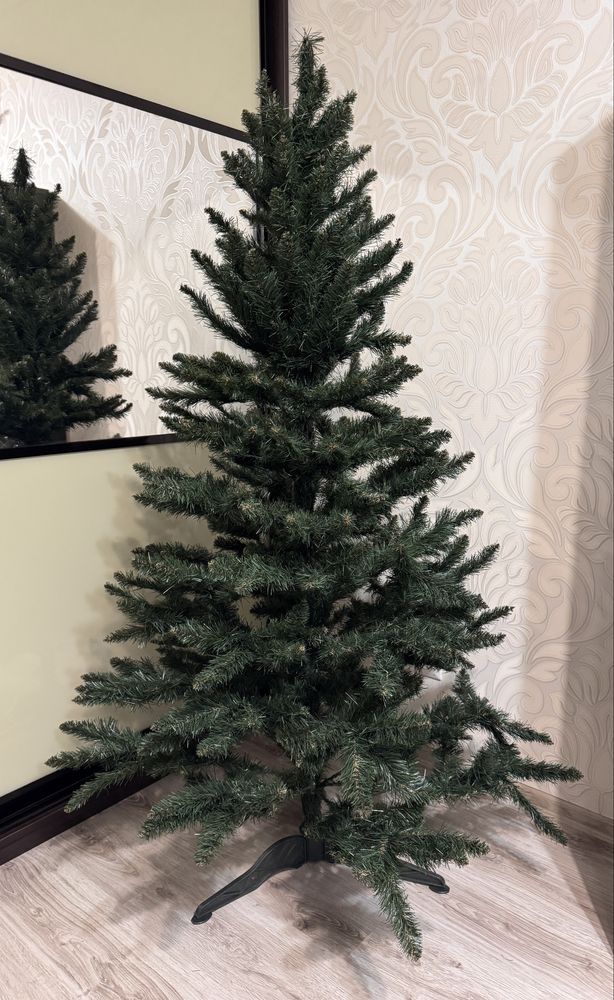 Ялинка штучна 180 см