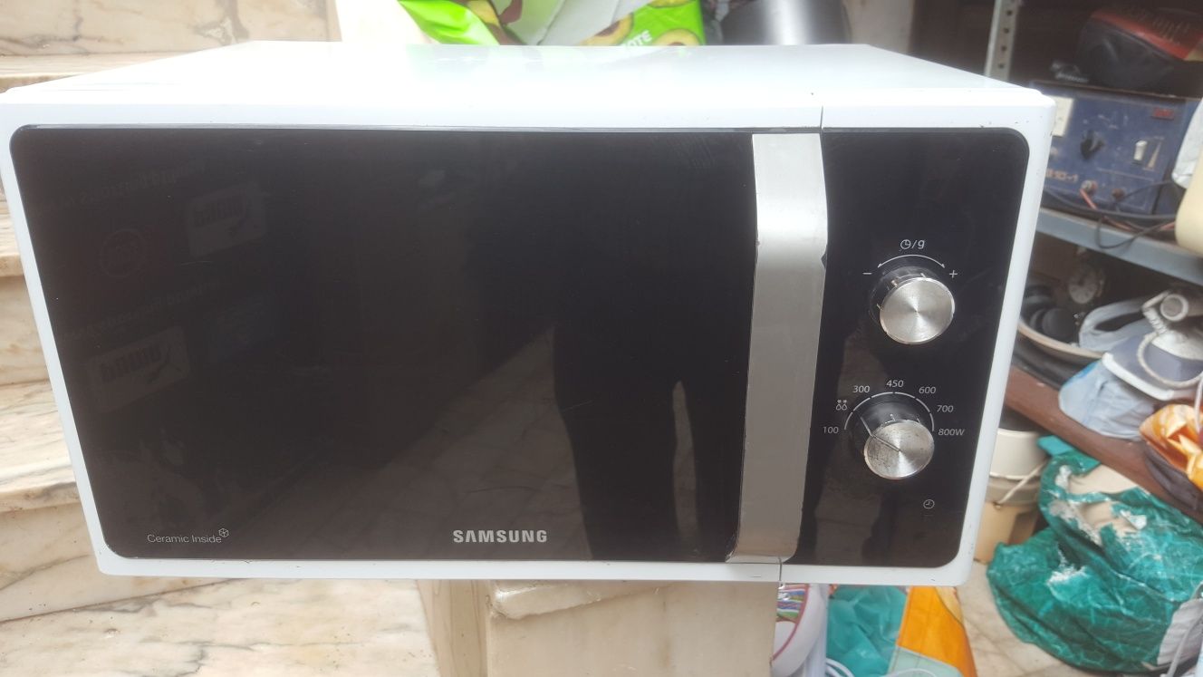 Micro-ondas da Samsung como novo