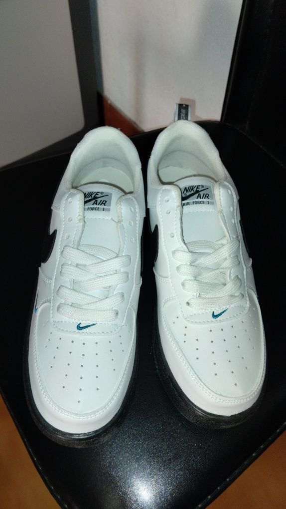 nike air force 1 07 white black teal