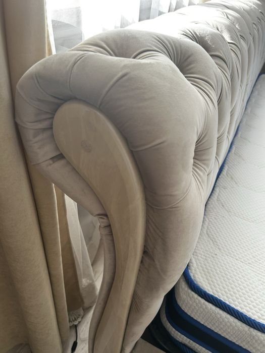 Ліжко двухспальне