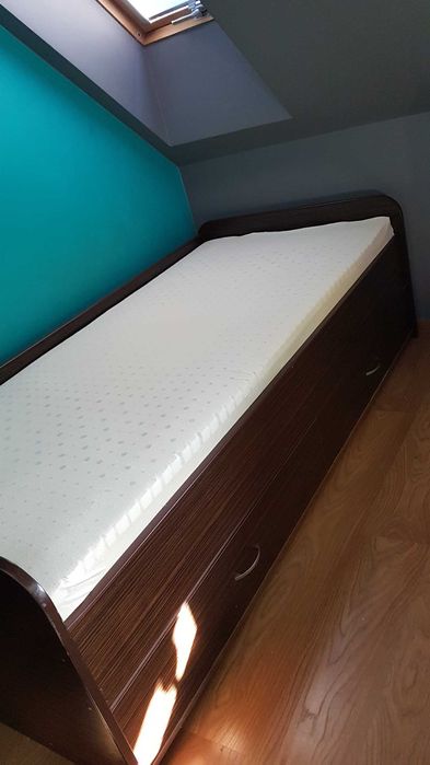 Łóżko 90x200 wraz z materacem
