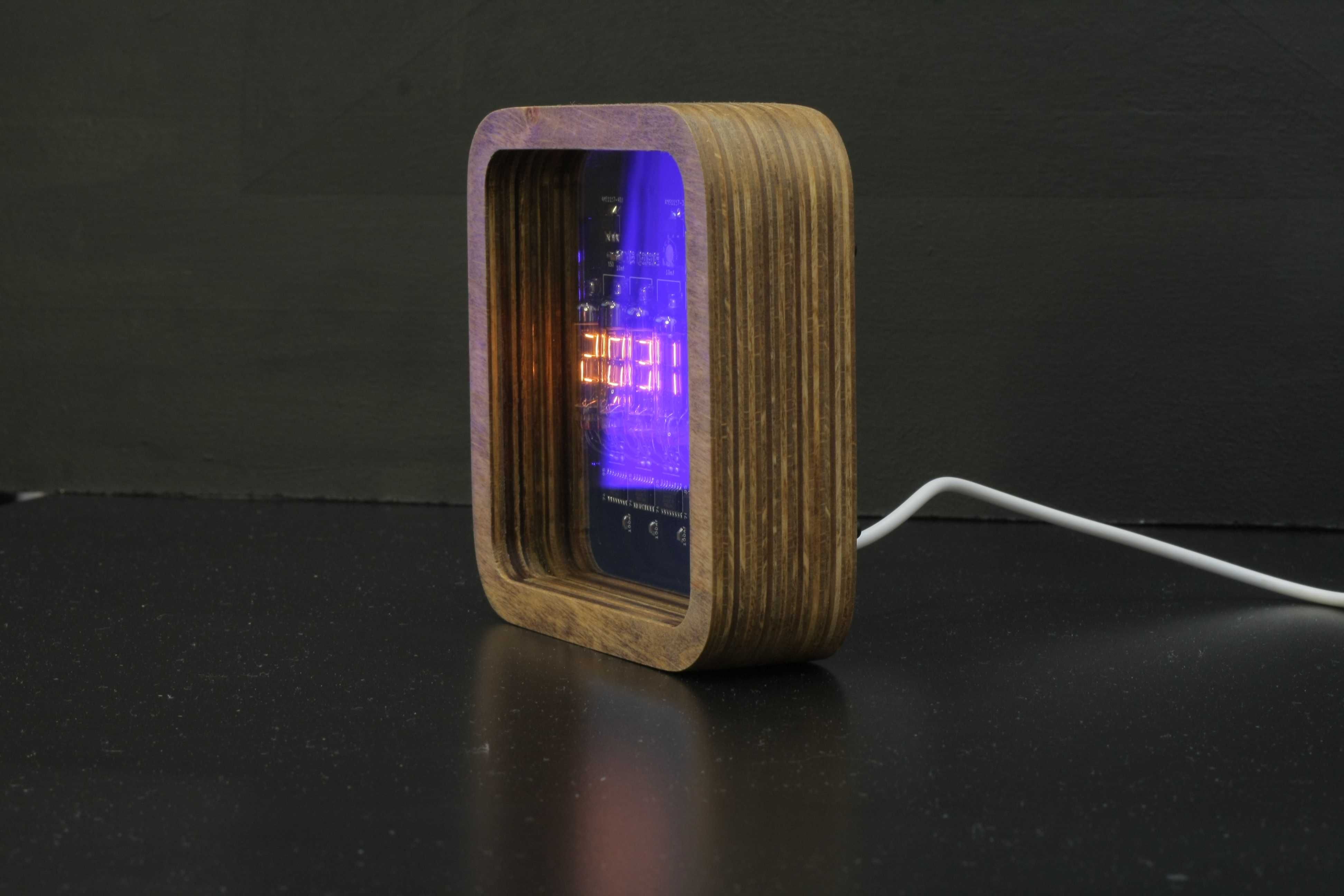 Nixie Clock Часы на лампах ИВ-16 , ИВ-9 нумитроны , Wi-fi clock