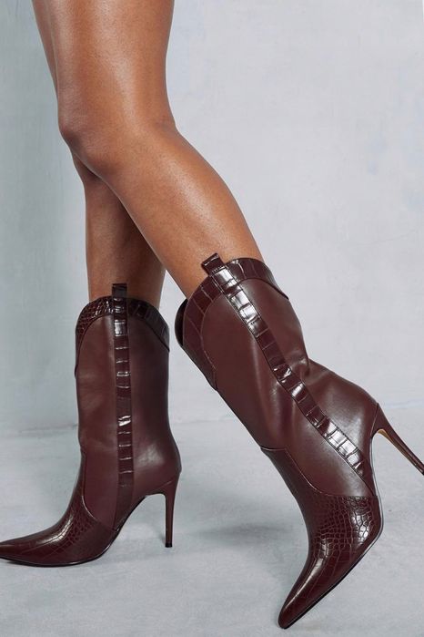 Чоботи, ковбойки 40 р