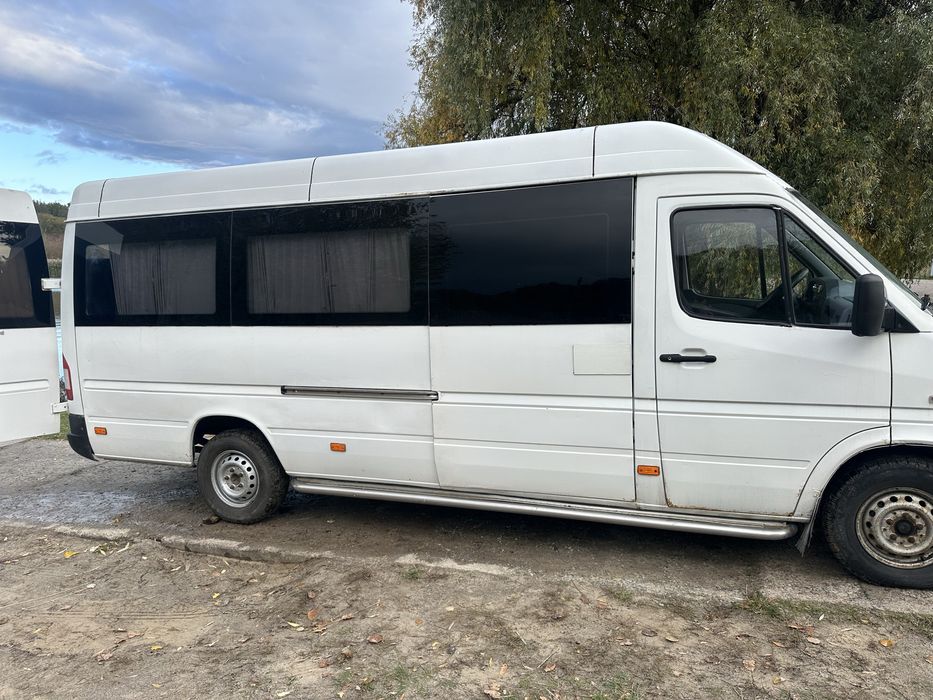 Mercedes-Benz Sprinter 312d. 19 місць