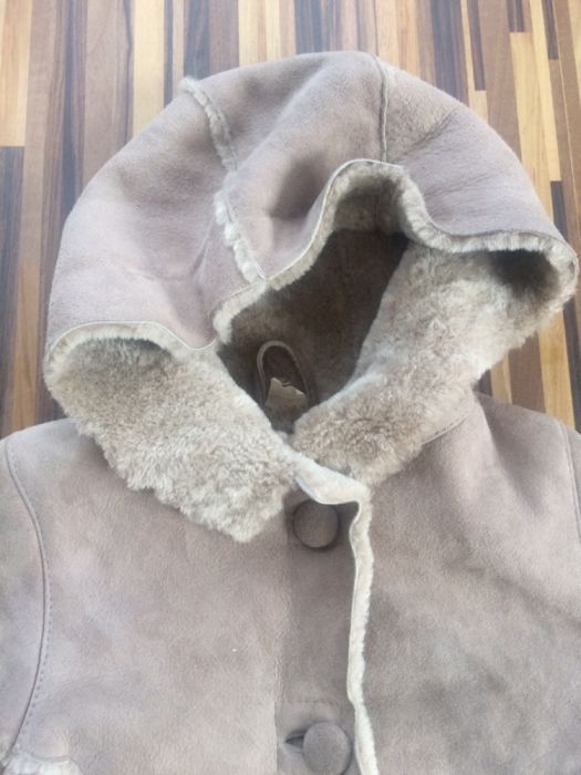 Kożuszek kożuch nowy z kapturem rozm 128