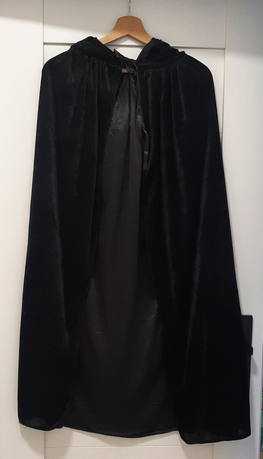 Czarna peleryna ok 100cm