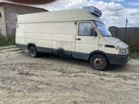 Iveco 4912 холодильник