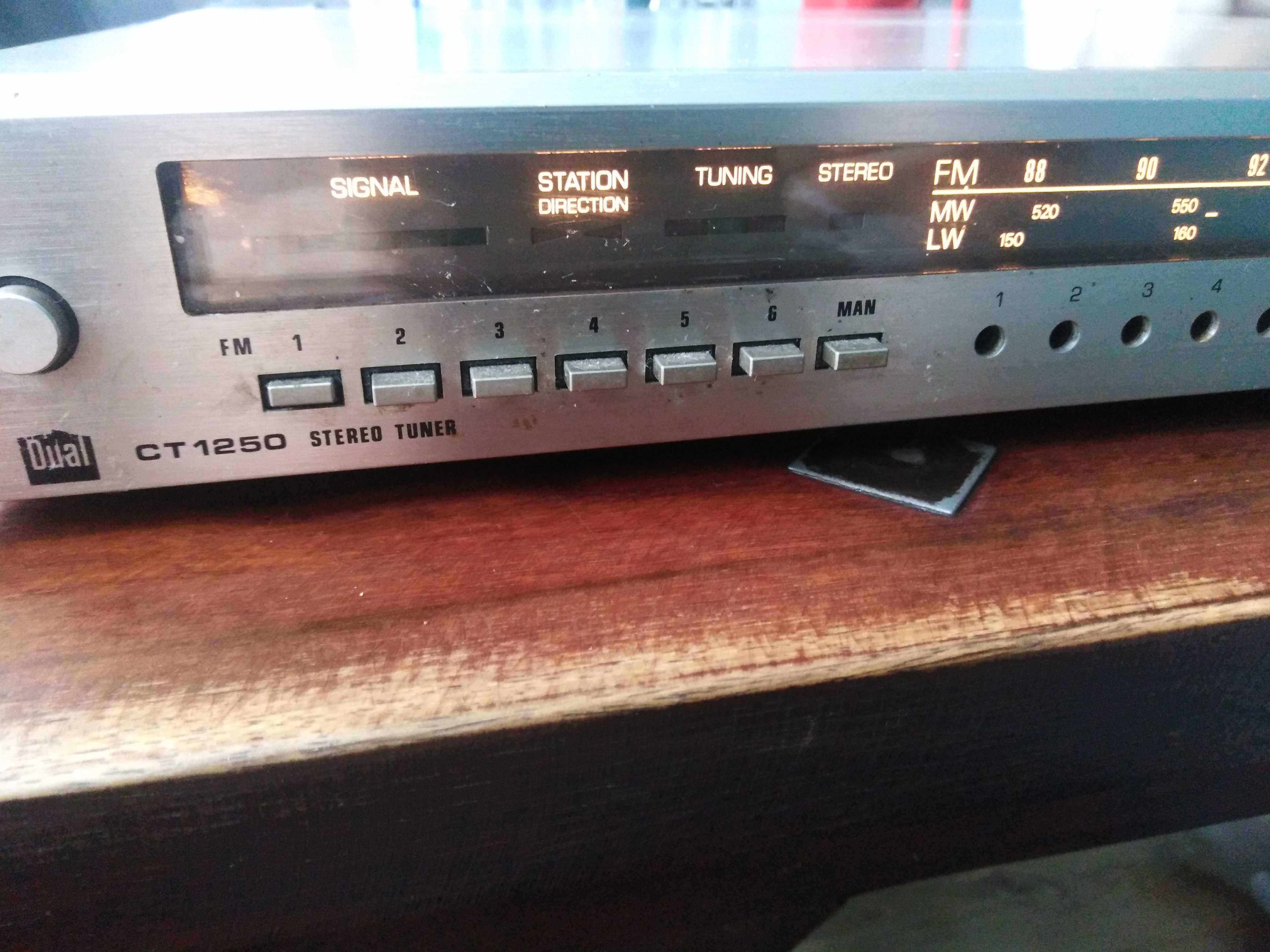 Dual CT 1250 stereo tuner