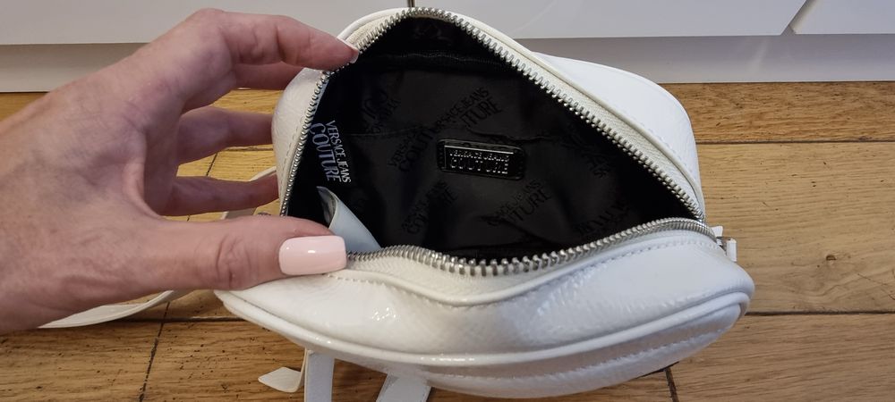 Sprzedam oryginalną torebkę „nerkę” Versace