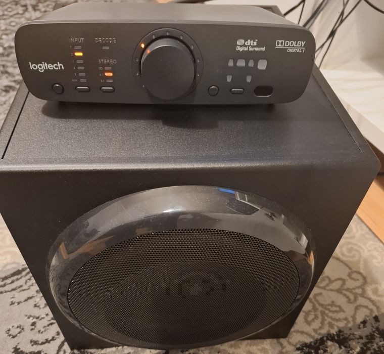Głośniki Logitech Z906, na gwarancji, z pilotem, system 5.1, 1000W,THX