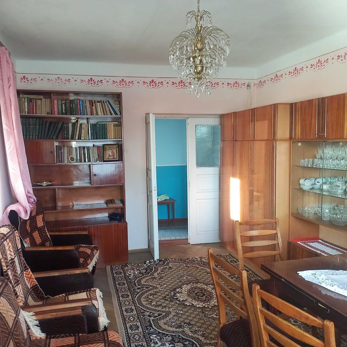 Продам трикімнатну квартиру м.Самбір