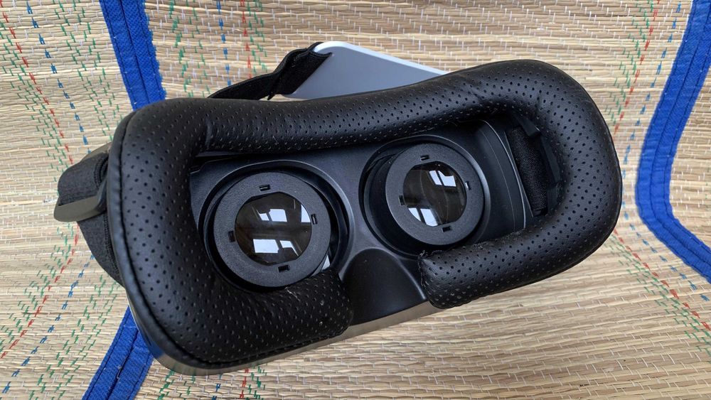 вр окуляри нові 100 гривень