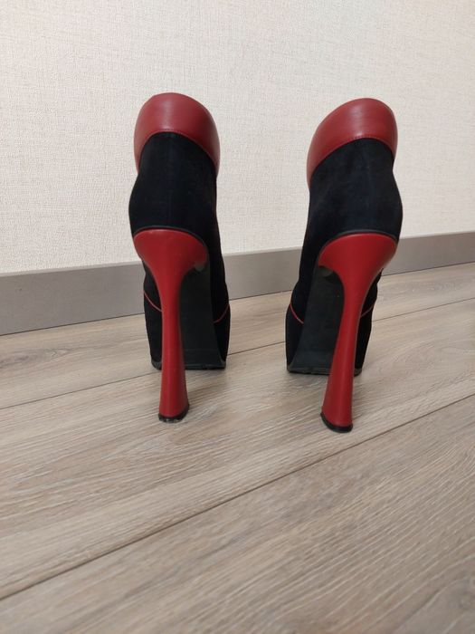 Ботильйони жіночі