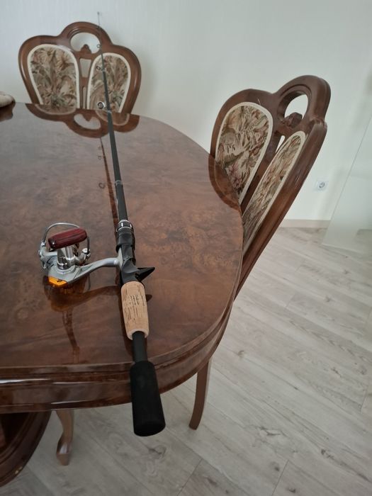 Спининг Новый!!! с катушкой длинна 180 см раскладной+катушка шпуля мет