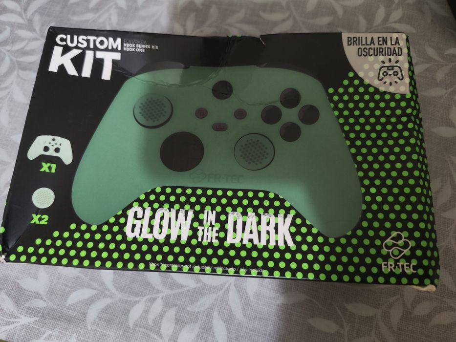 FR-TEC Pack Capa + Grips para Comando Xbox Series X/S