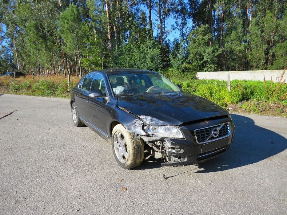 Volvo S80 II 2.4D (175cv) de 2010 - Peças Usadas (7668)