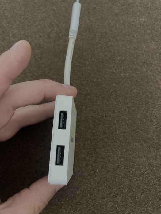 Мультипортовий адаптер ADATA USB-C HUB (ACH3PL-HUB-CWH) (0005)