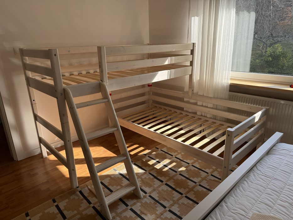 Flexa łóżko piętrowe półwysokie bielone z łóżniem niskim sttan dobry