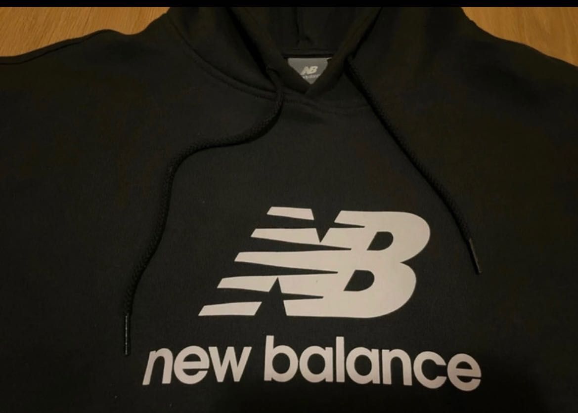 hoodie preto new balance
