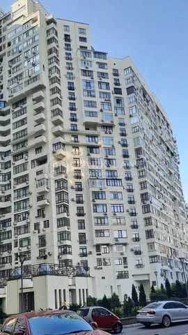 Коновальца 44А, 3 кв-ра, Печерськ, Центр