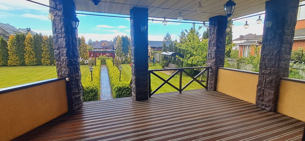 Комфортний 1 затишний будинок. 6 кімнат.