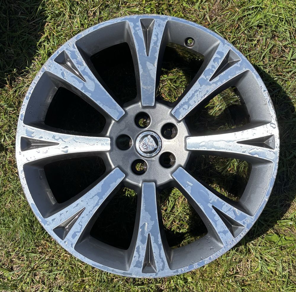 JAGUAR Felgi aluminiowe 5 x 108 20 cali