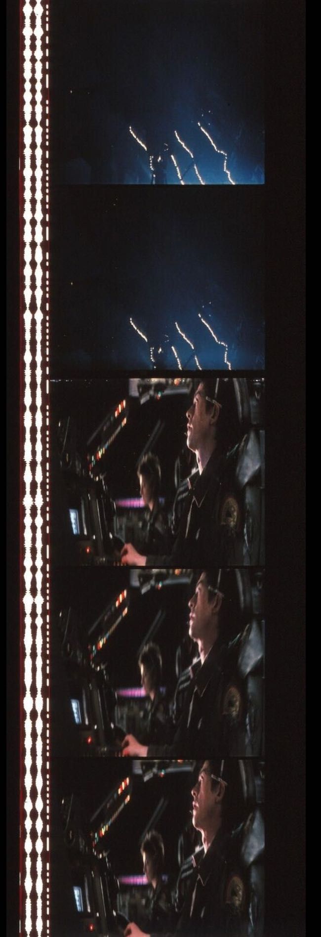 Fotogramas em película 35mm do filme culto ALLIEN