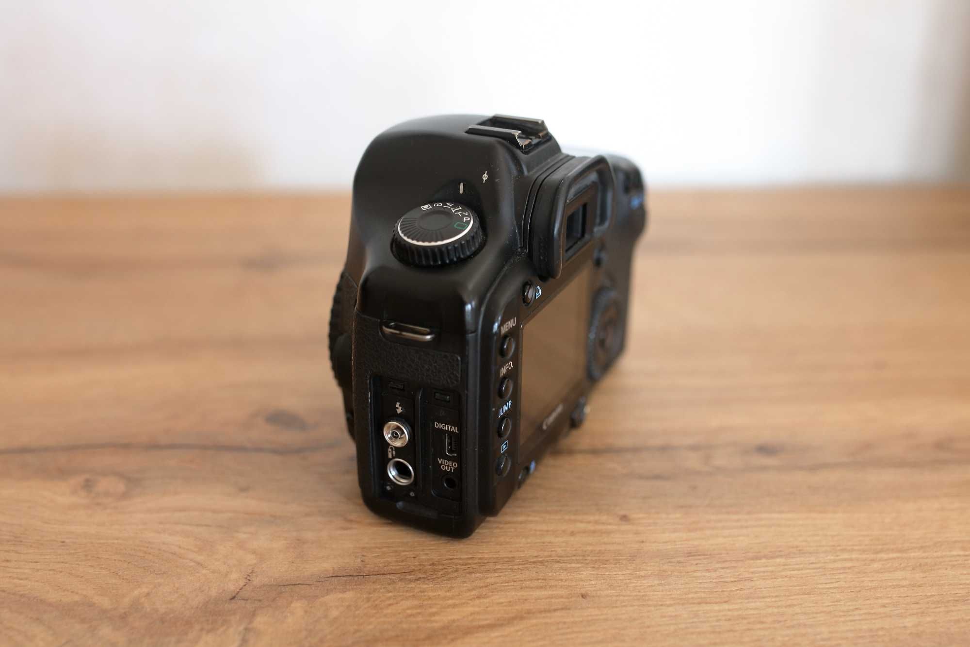 Canon 5D Mark I • Full Frame