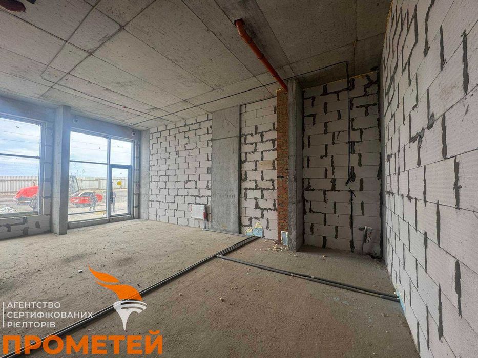 Продаж комерційного приміщення а ЖК Кельце