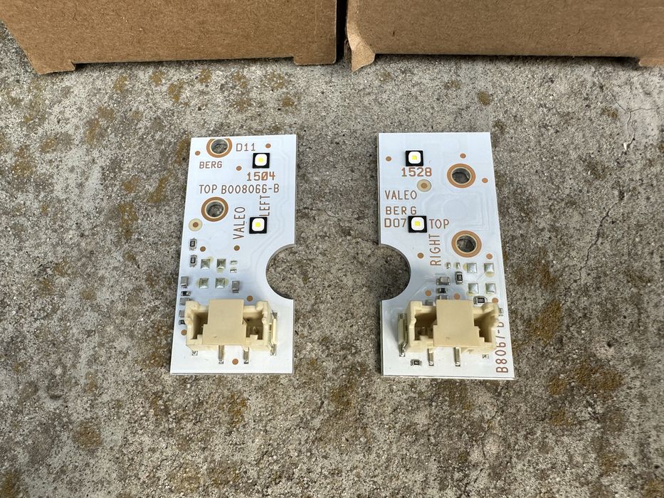 Модуль LED ДХО Audi Q5 LCL 13-17 8R0941475B 8R0941476B