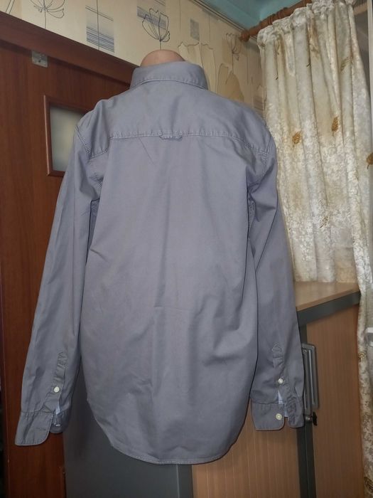 Серая рубашка с длинным рукавом на парня 12-13 лет, рост 160 см