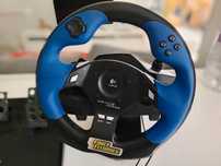 Volante Logitech gaming